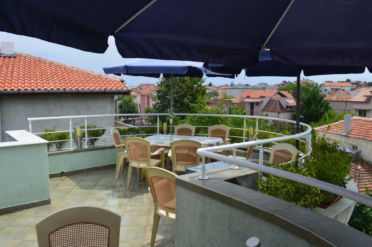 Hotel Dimana Černomorec Exteriér fotografie
